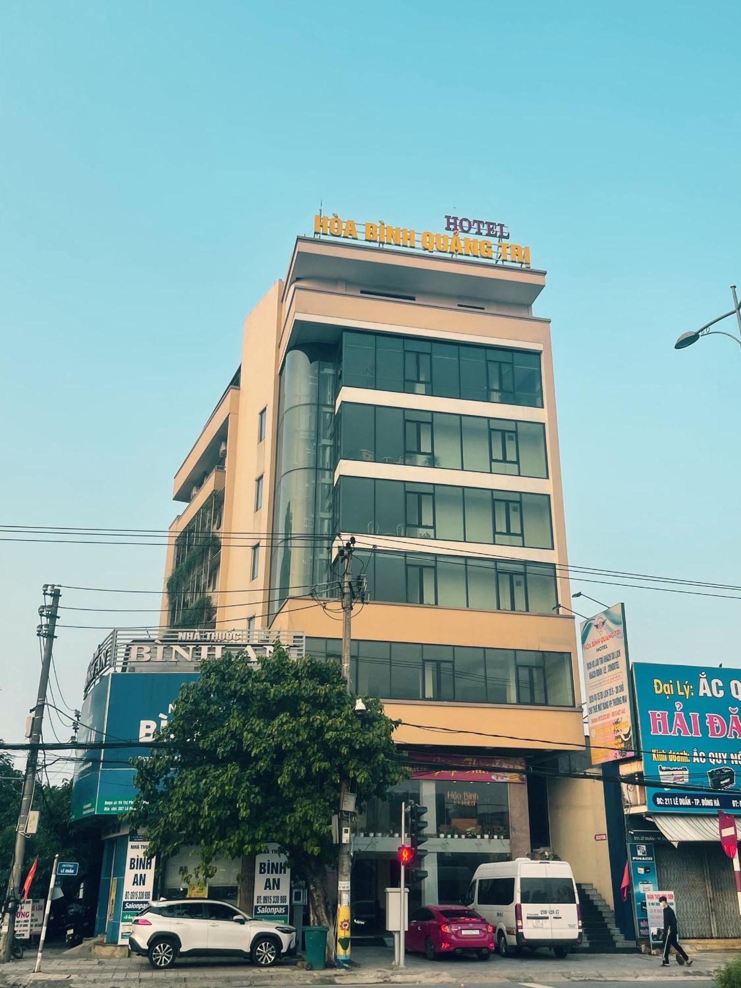 Khach San Hoa Binh Quang Tri Hotel Dong Ha Exterior photo